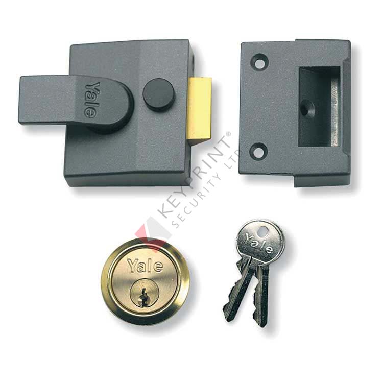 Yale 85 Deadlocking Nightlatch - Boxed