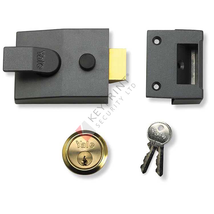 Yale 89 Deadlocking Nightlatch - Boxed